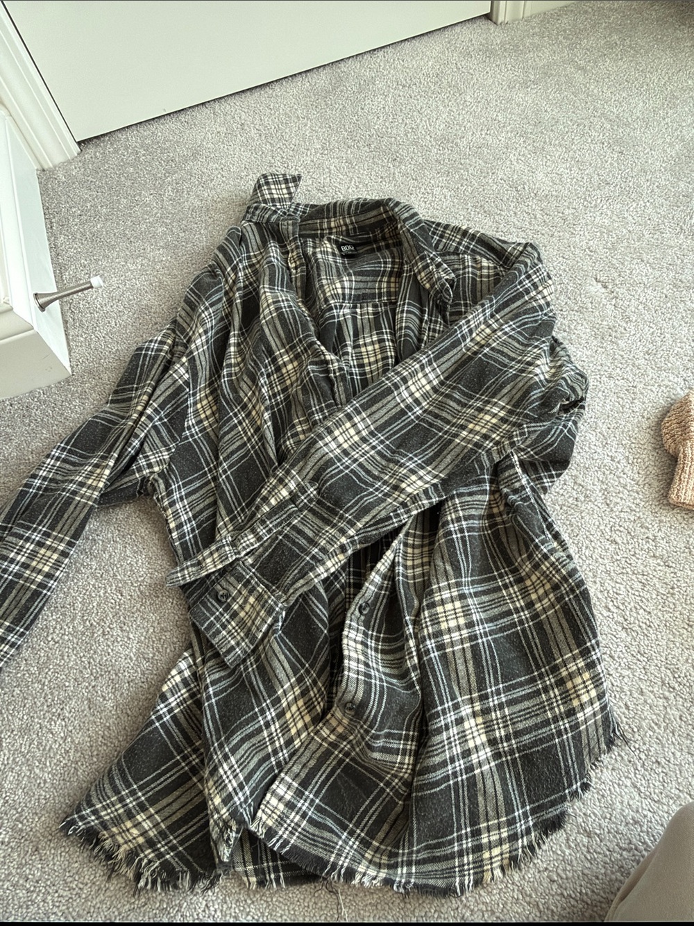 Flannel bundle - Picture 3 of 4